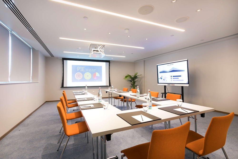 Hotel Radisson Blu Hotel Larnaca, Zypern, Larnaka. Großes 236