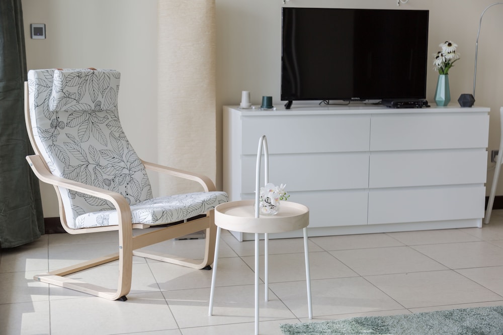 Higuests Vacation Homes - Indigo Tower
