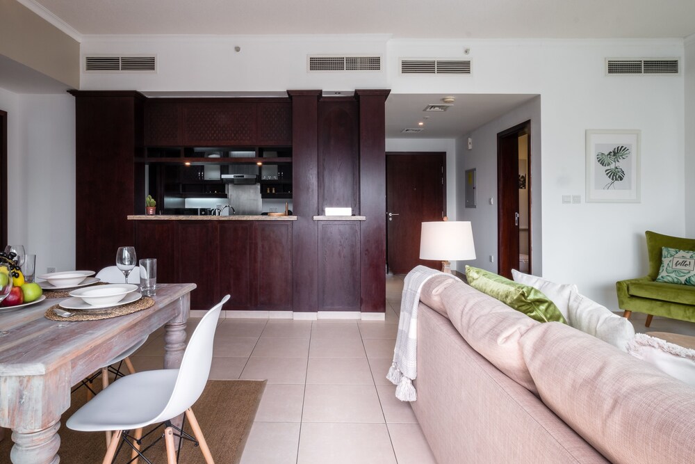Faraway Homes - Burj Residences