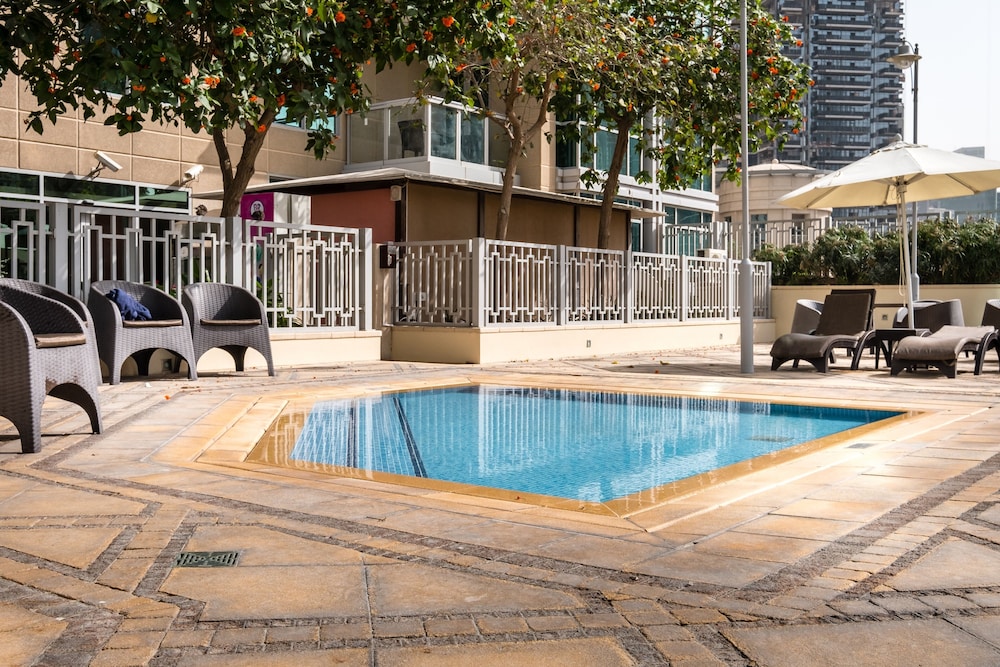 Faraway Homes - Burj Residences
