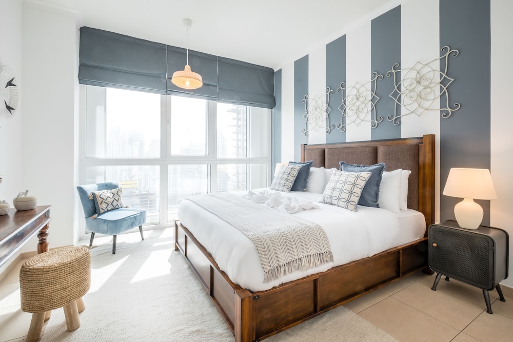 Faraway Homes - Burj Residences