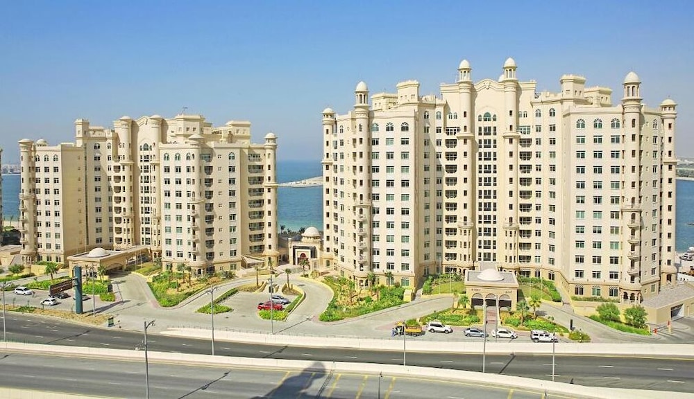 Royal Club Palm Jumeirah by Royal Vacation Homes Rental