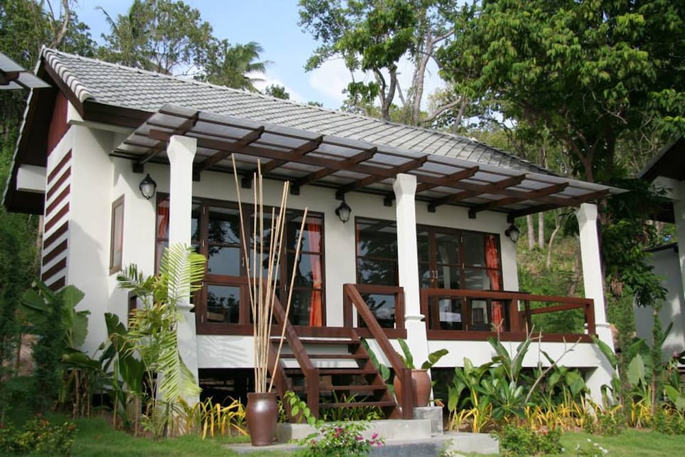 Hillside Village Resort