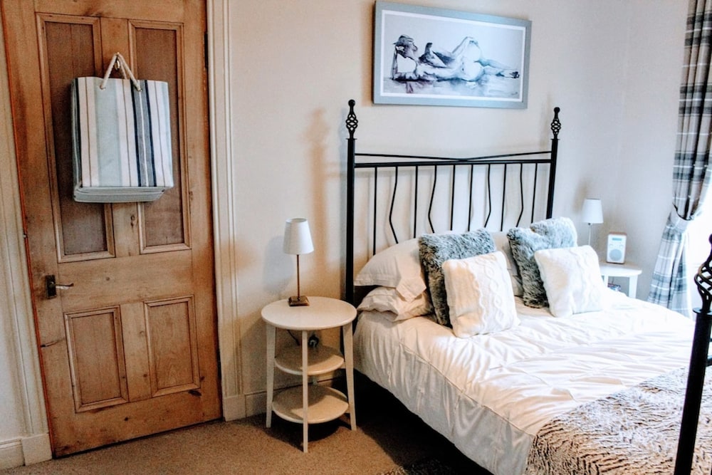 1 Bedroom Apartment in Central Edinburgh