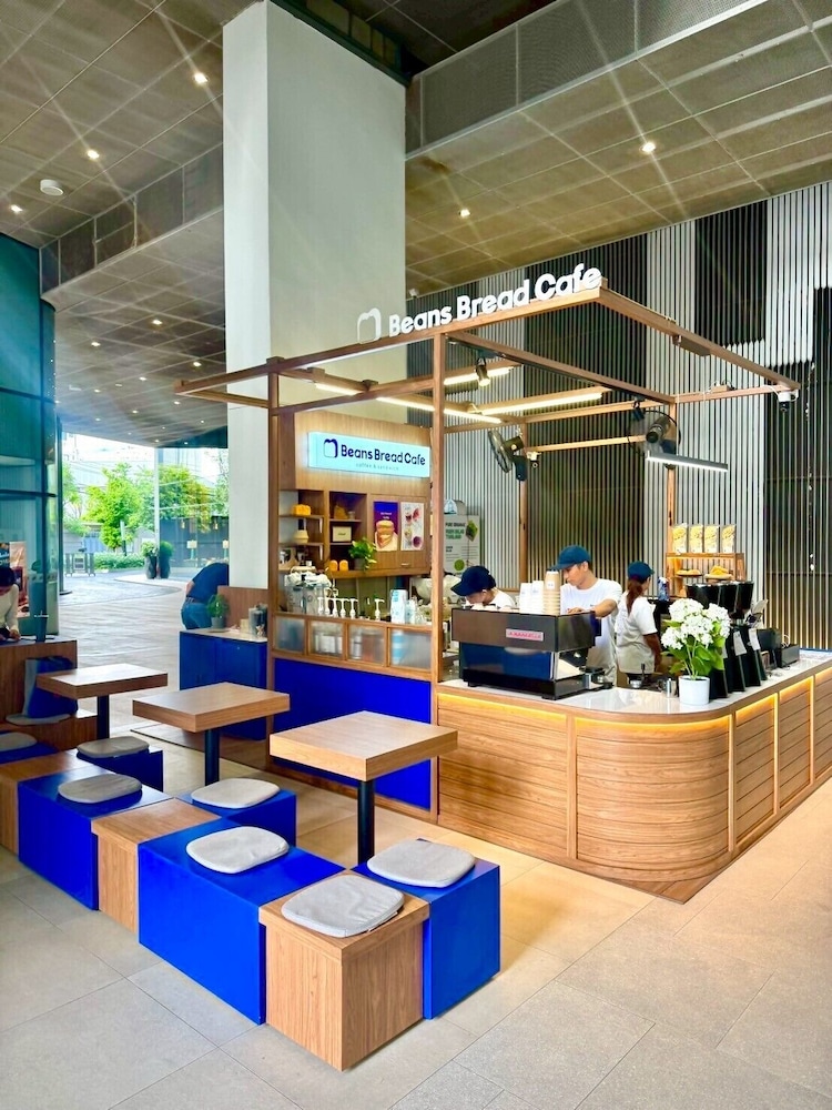 Hotel The Quarter Ratchayothin by UHG, Thailand, Bangkok. Großes 147