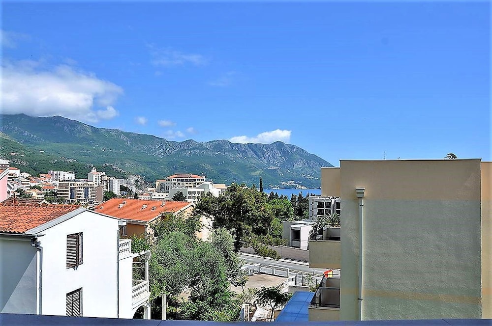 Apartments Bracanovic