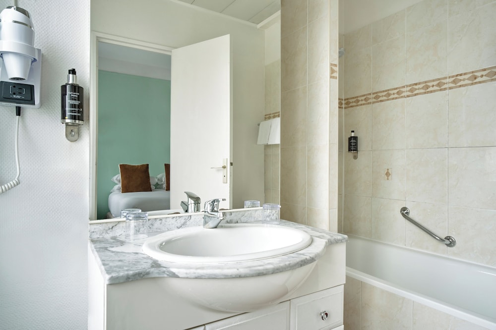 Hotel Abaca Messidor by Happyculture (ex. Quality Hotel Abaca Messidor), Frankreich, Paris. Großes 96