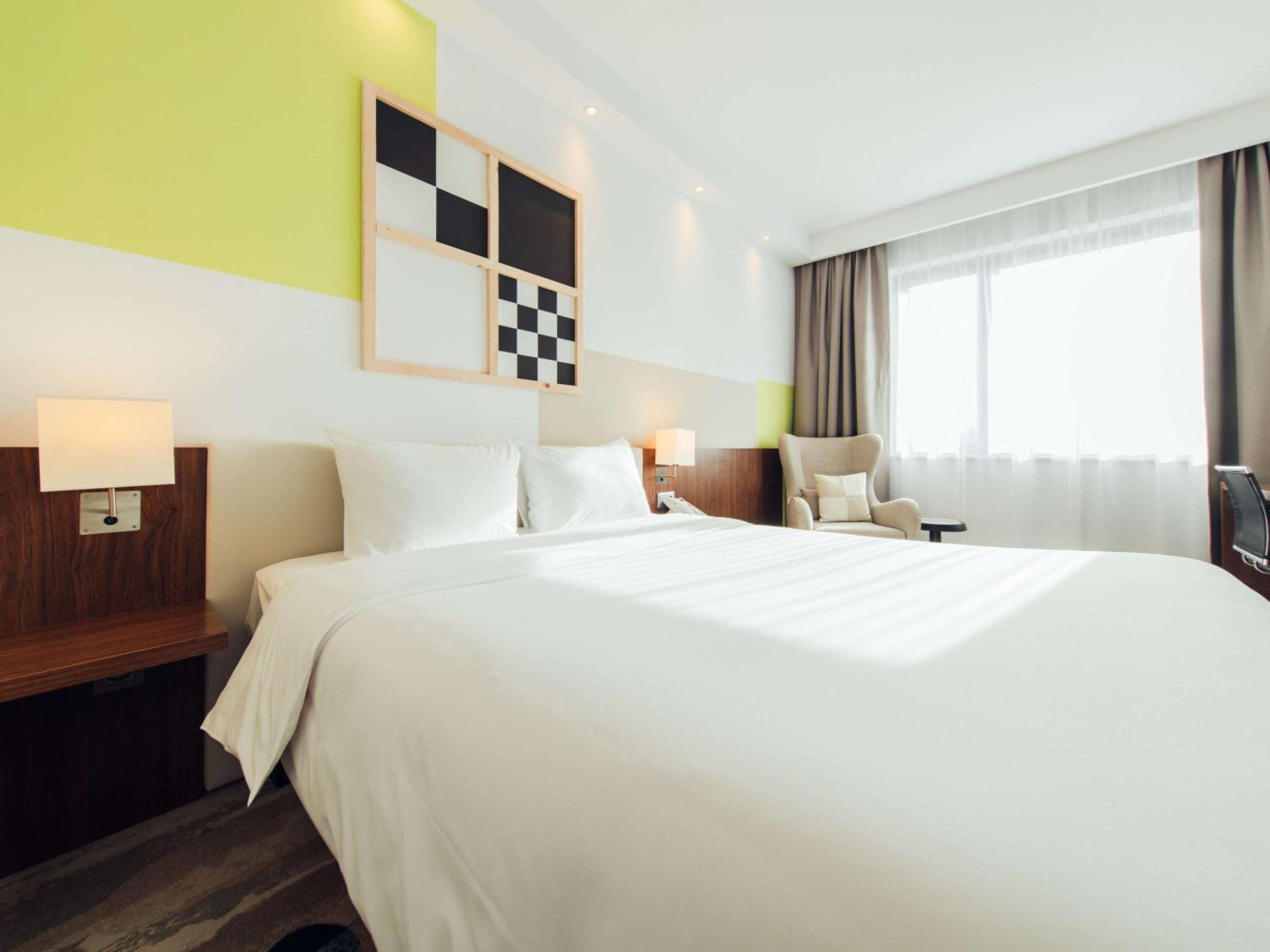Hotel ibis Styles Warszawa Airport, Polen, Warschau. Großes 219
