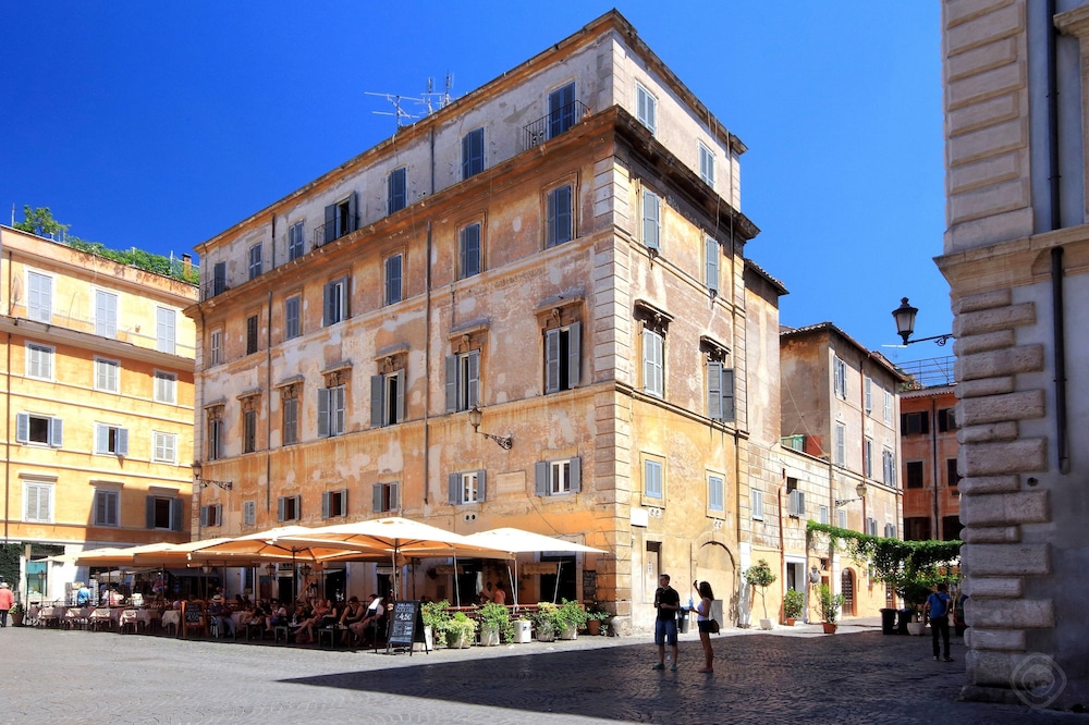 Benedetta - WR Apartments