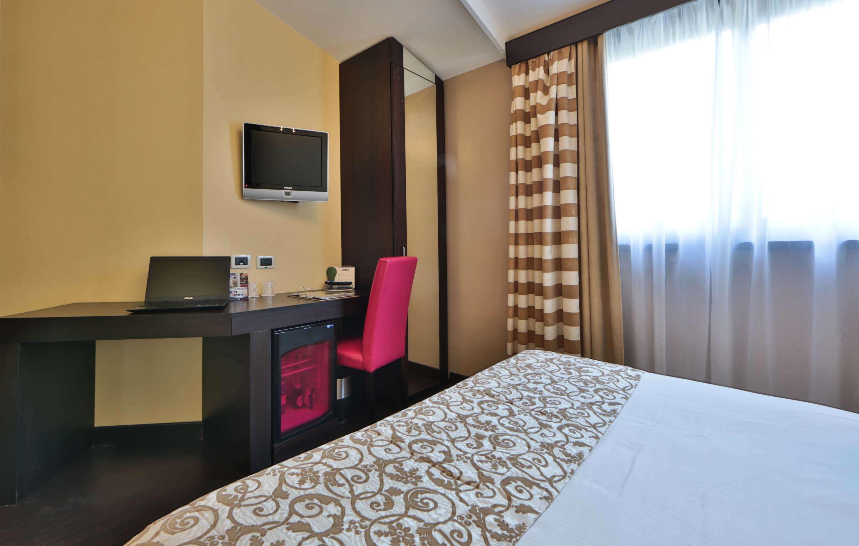 Hotel Best Western Cinemusic Hotel, Italien, Rom. Großes 706