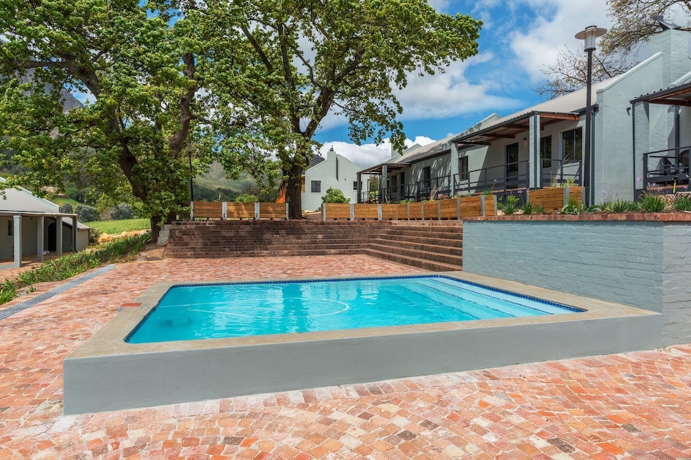 Mont Angelis Retreat