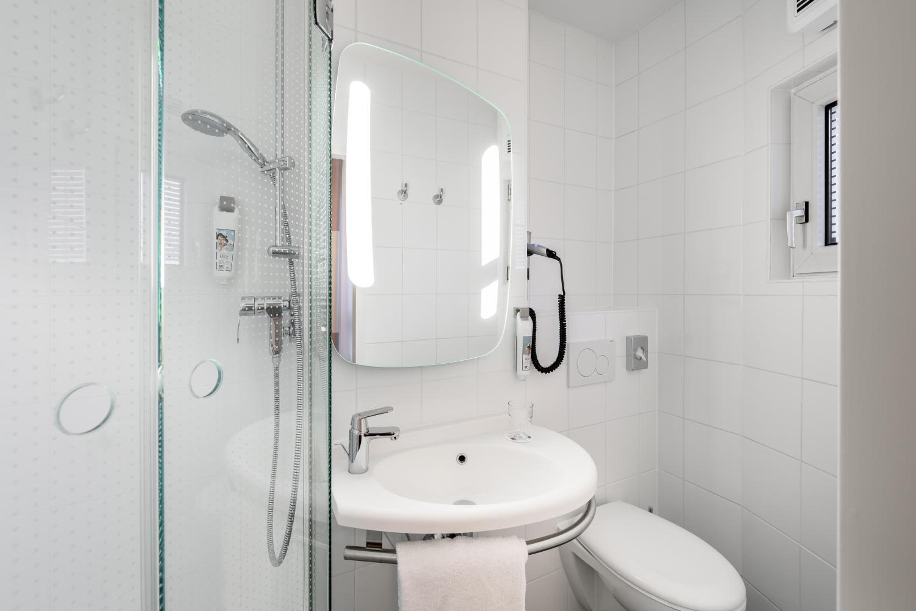 Hotel Ibis Frankfurt Centrum, Deutschland, Frankfurt am Main. Großes 339