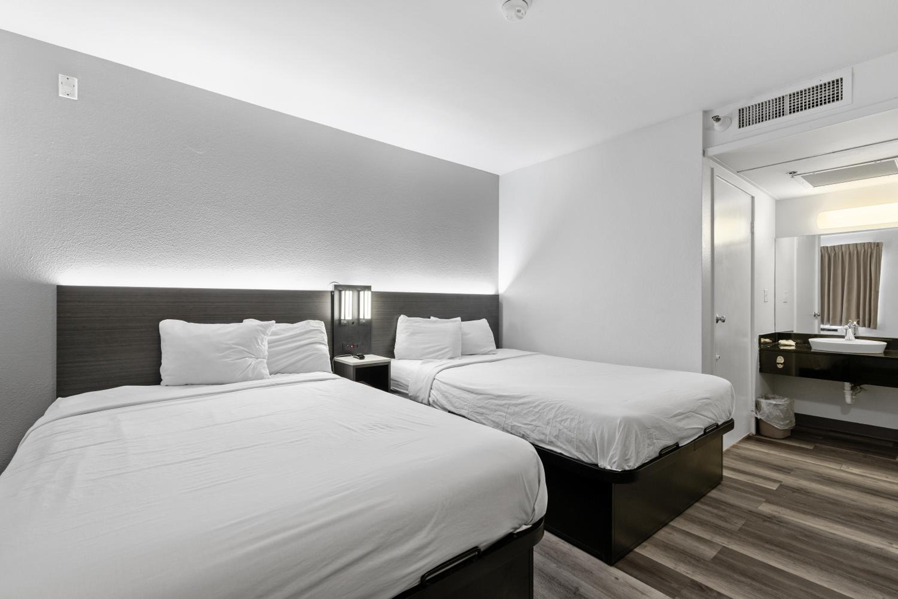 Hotel Motel6 Oceanside, CA, USA, Oceanside (Kalifornien). Großes 181