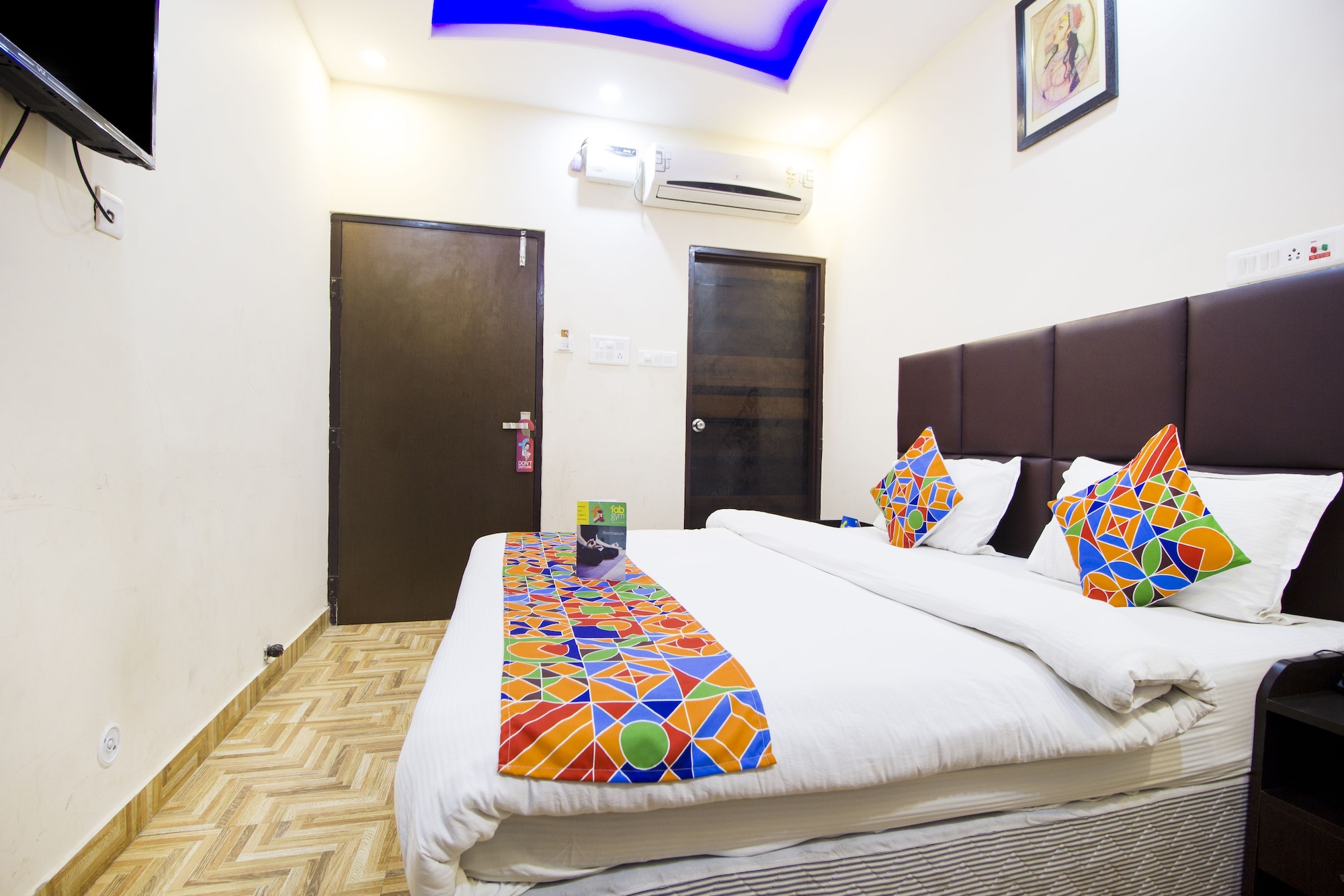 FabHotel Deepak Residency