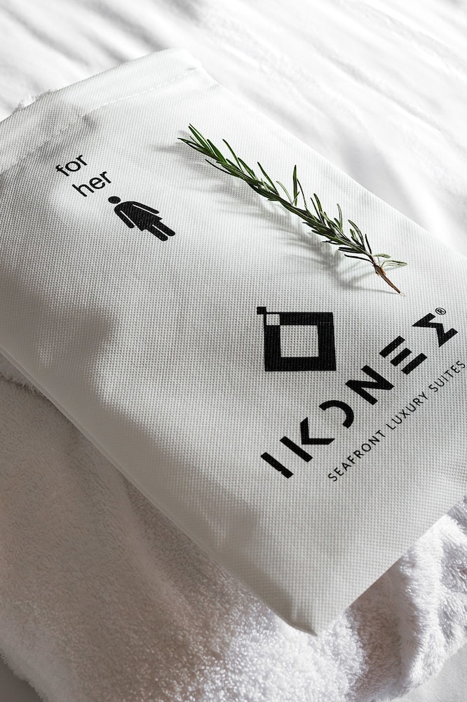 Ikones Seafront Luxury Suites