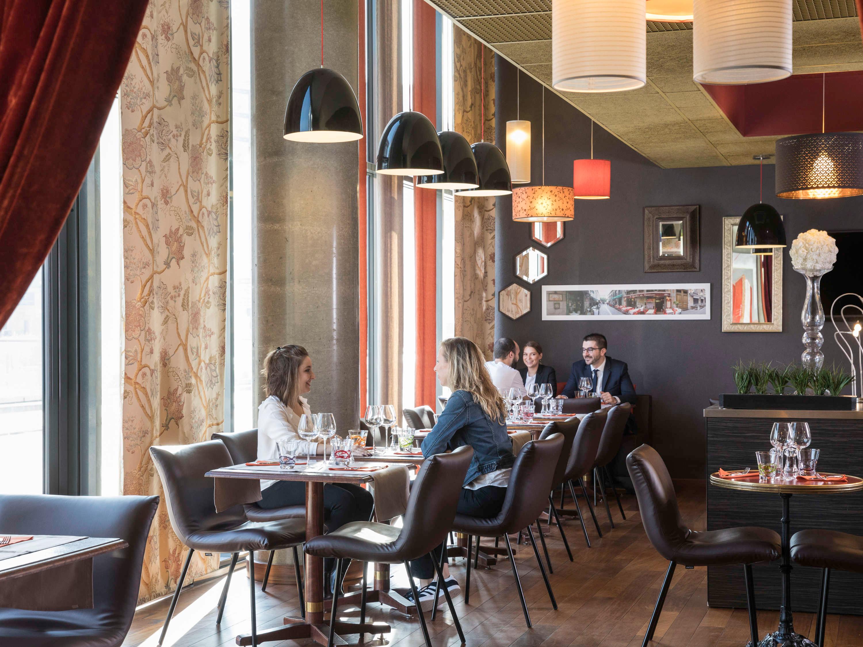 Hotel Mercure Lyon Centre - Gare Part Dieu, Frankreich, Lyon. Großes 371