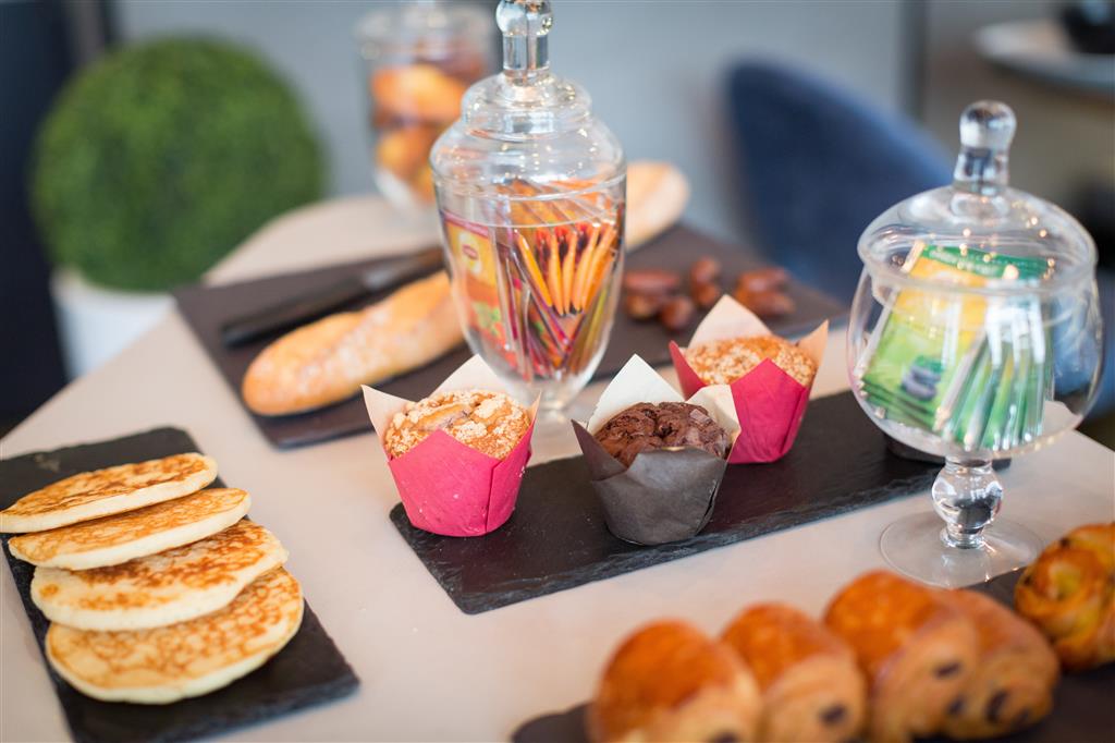 Hotel Ohm by HappyCulture (ex Best Western Ohm by HappyCulture), Frankreich, Paris. Großes 405