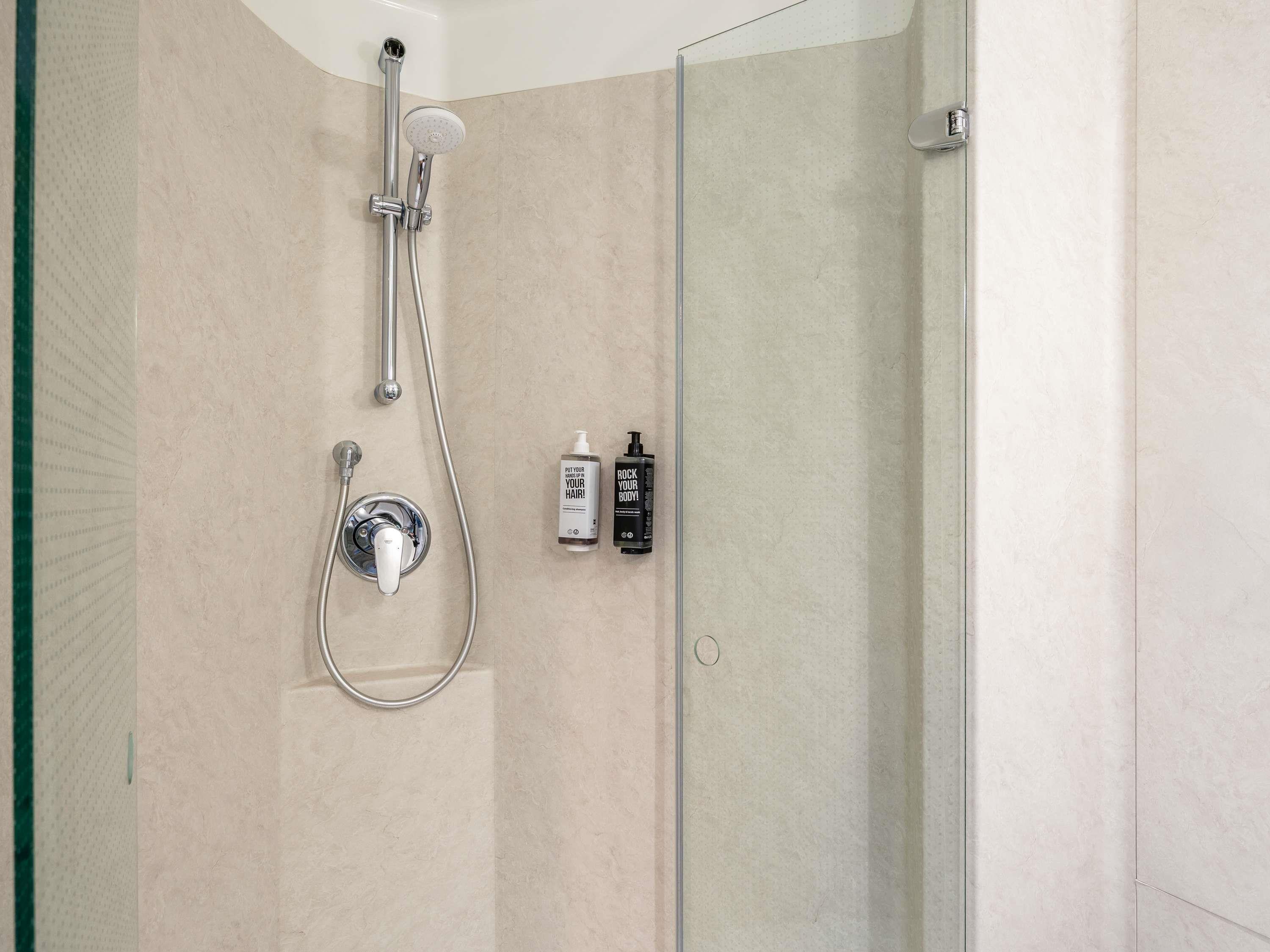 Hotel ibis Namur Centre, Belgien, Namur. Großes 352