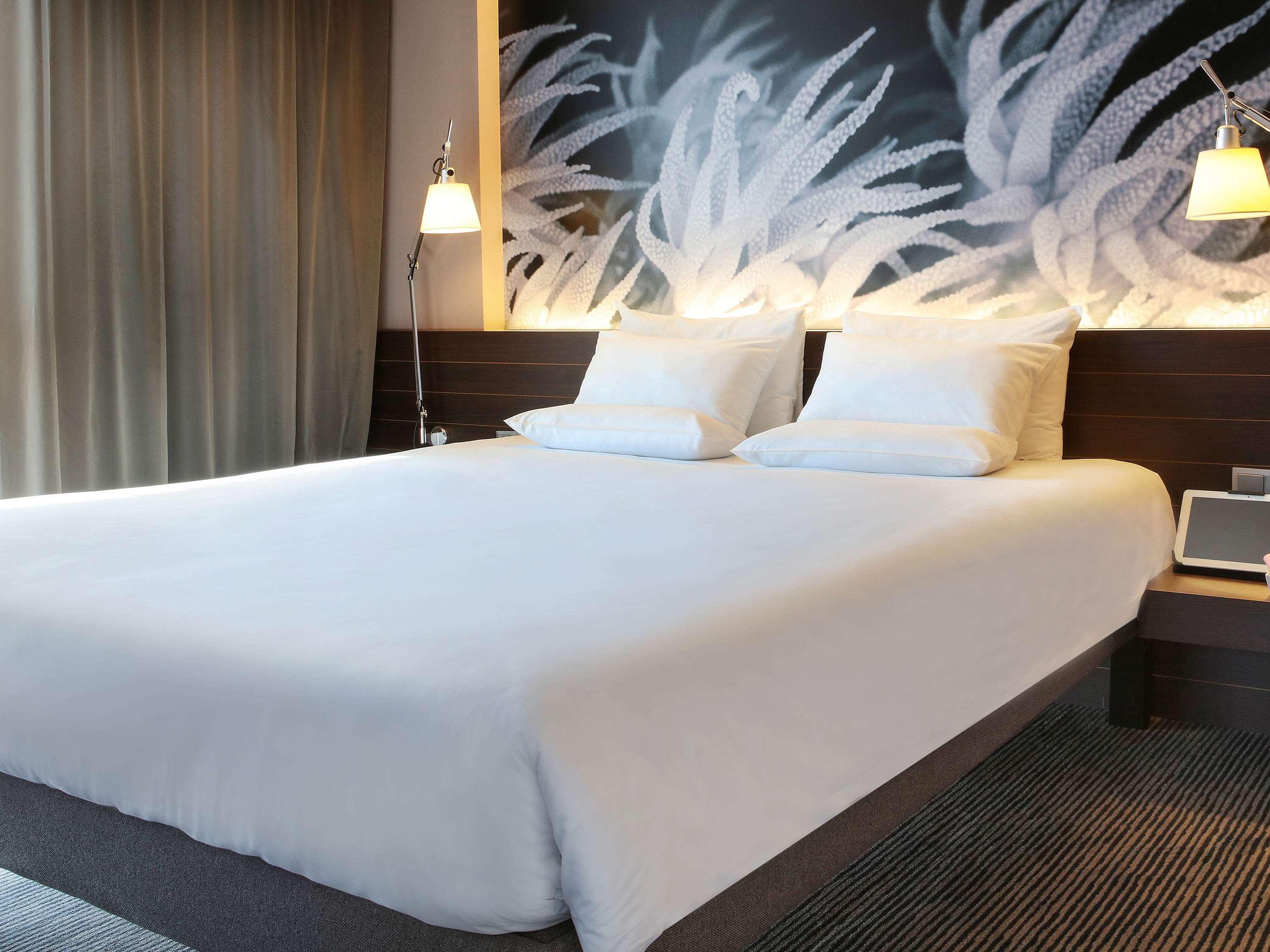 Hotel Novotel Barcelona City, Spanien, Barcelona. Großes 1044