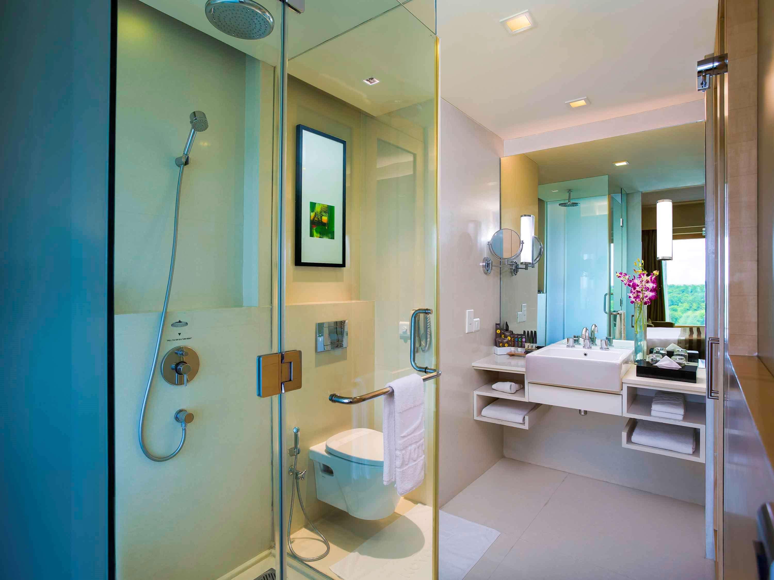 Hotel Novotel Hyderabad Airport, Indien, Hyderabad. Großes 380