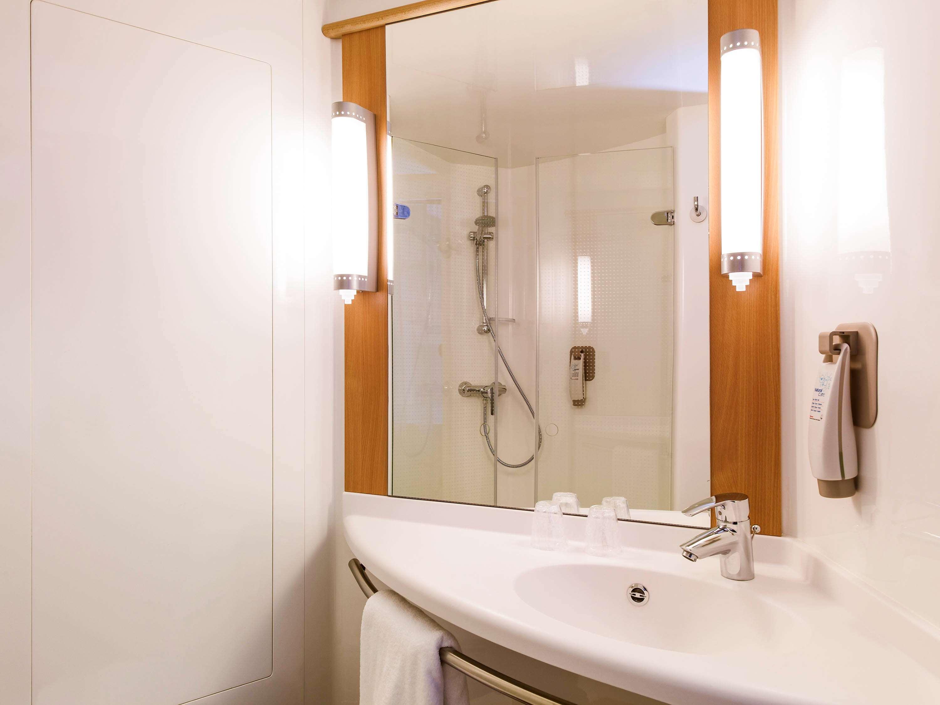 Hotel Ibis Edinburgh Centre South Bridge - Royal Mile, Großbritannien, Edinburgh. Großes 606