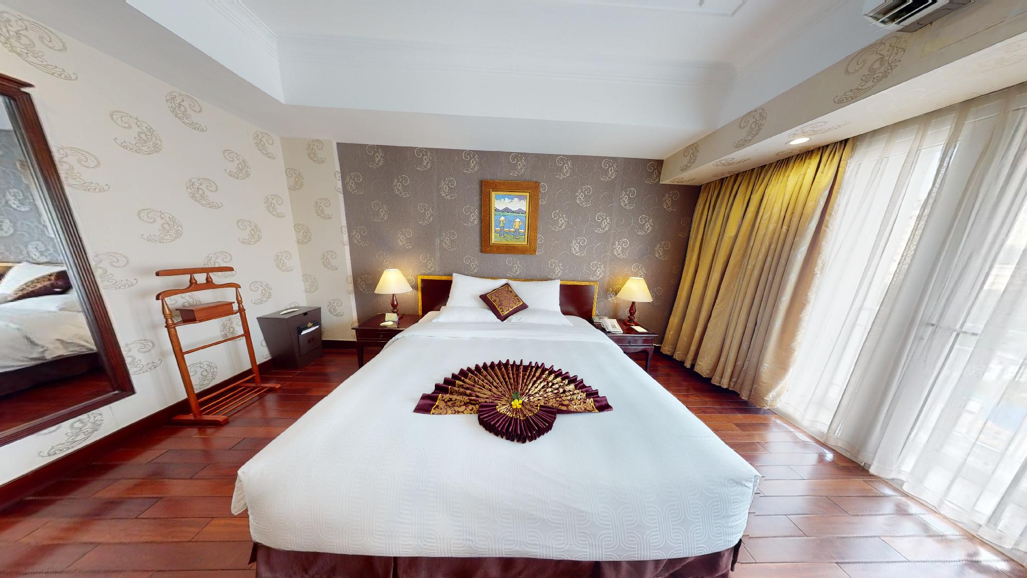 Hotel Rex Hotel Saigon (ex. Rex), Vietnam, Ho-Chi-Minh-Stadt. Großes 121