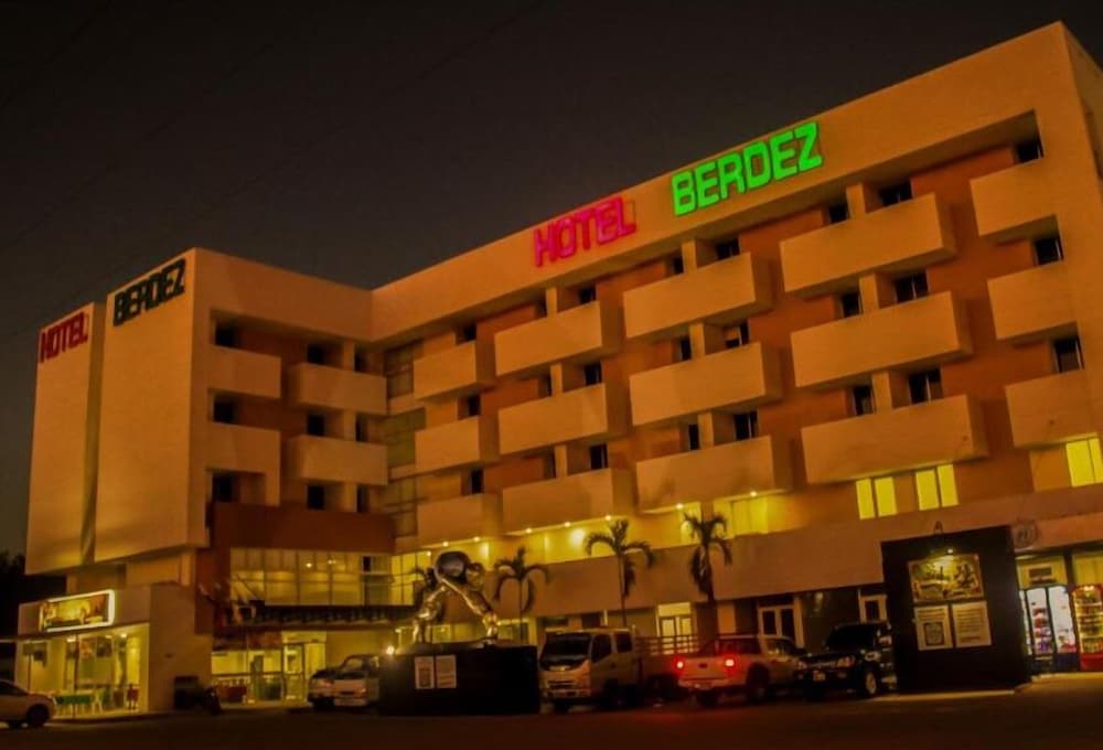Hotel Berdez