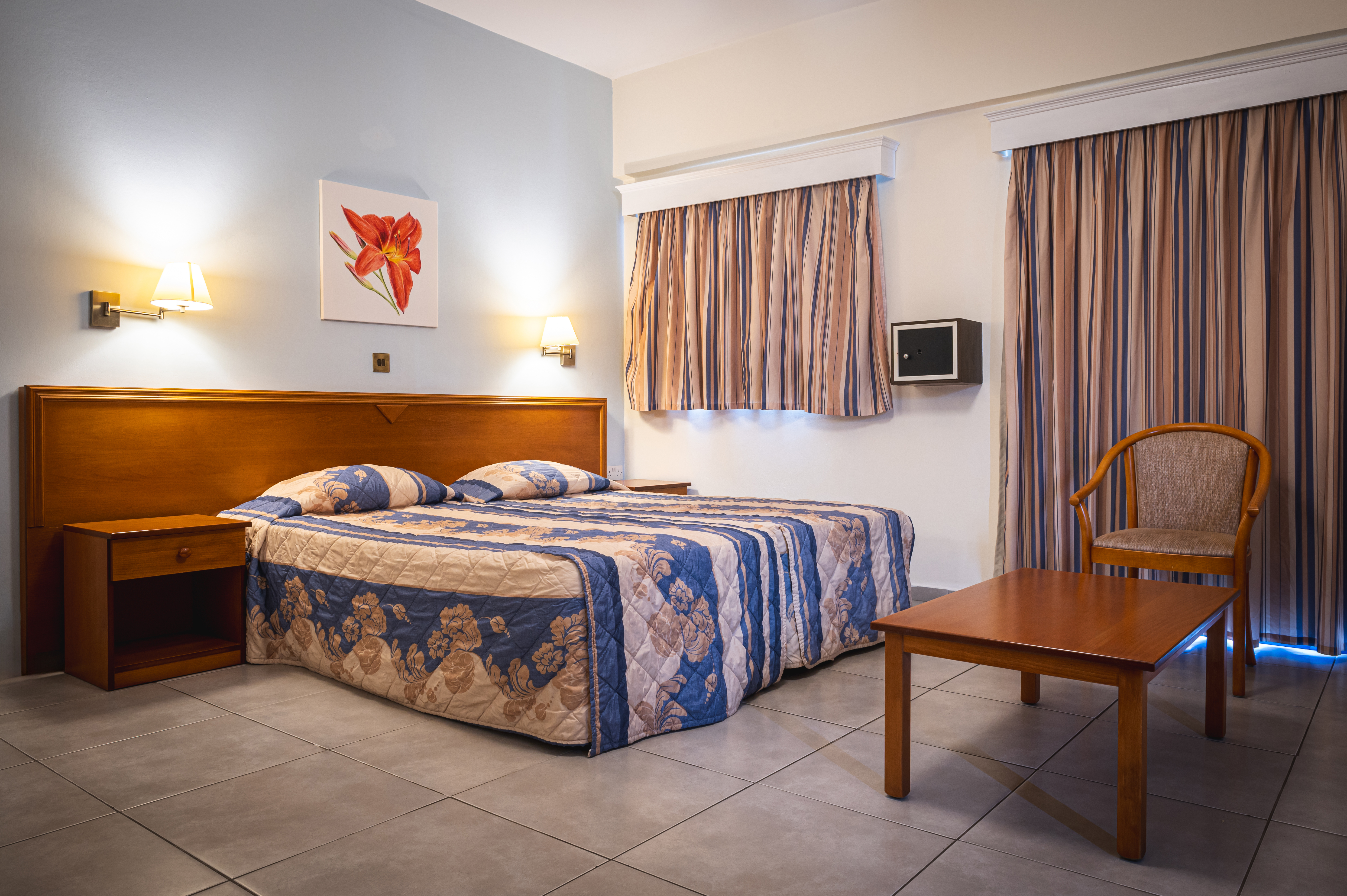 Hotel Kefalos Damon Hotel Apartments, Zypern, Paphos. Großes 331