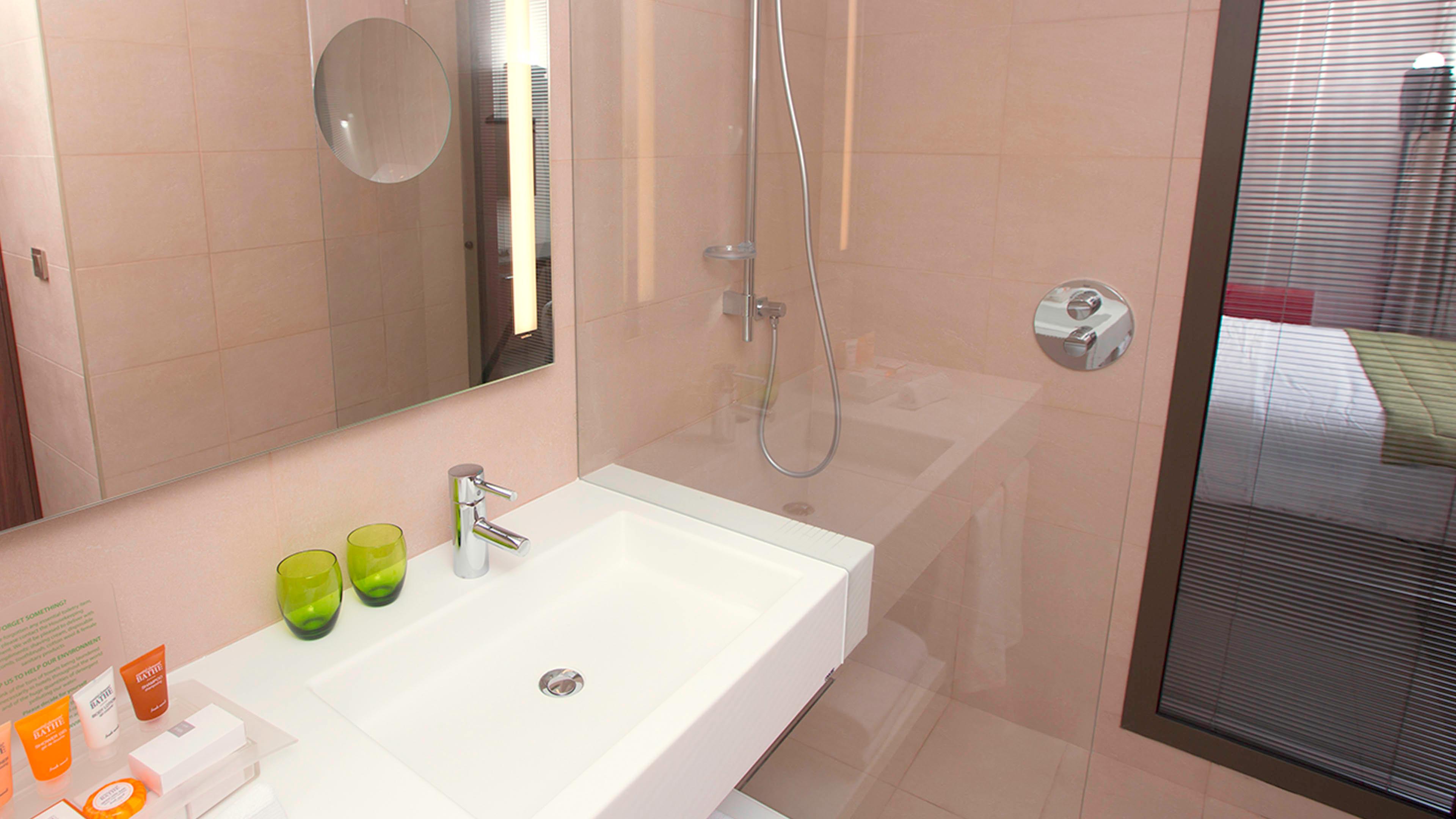Hotel Holiday Inn Algiers, Cheraga Tower, Algerien, Algier. Großes 599