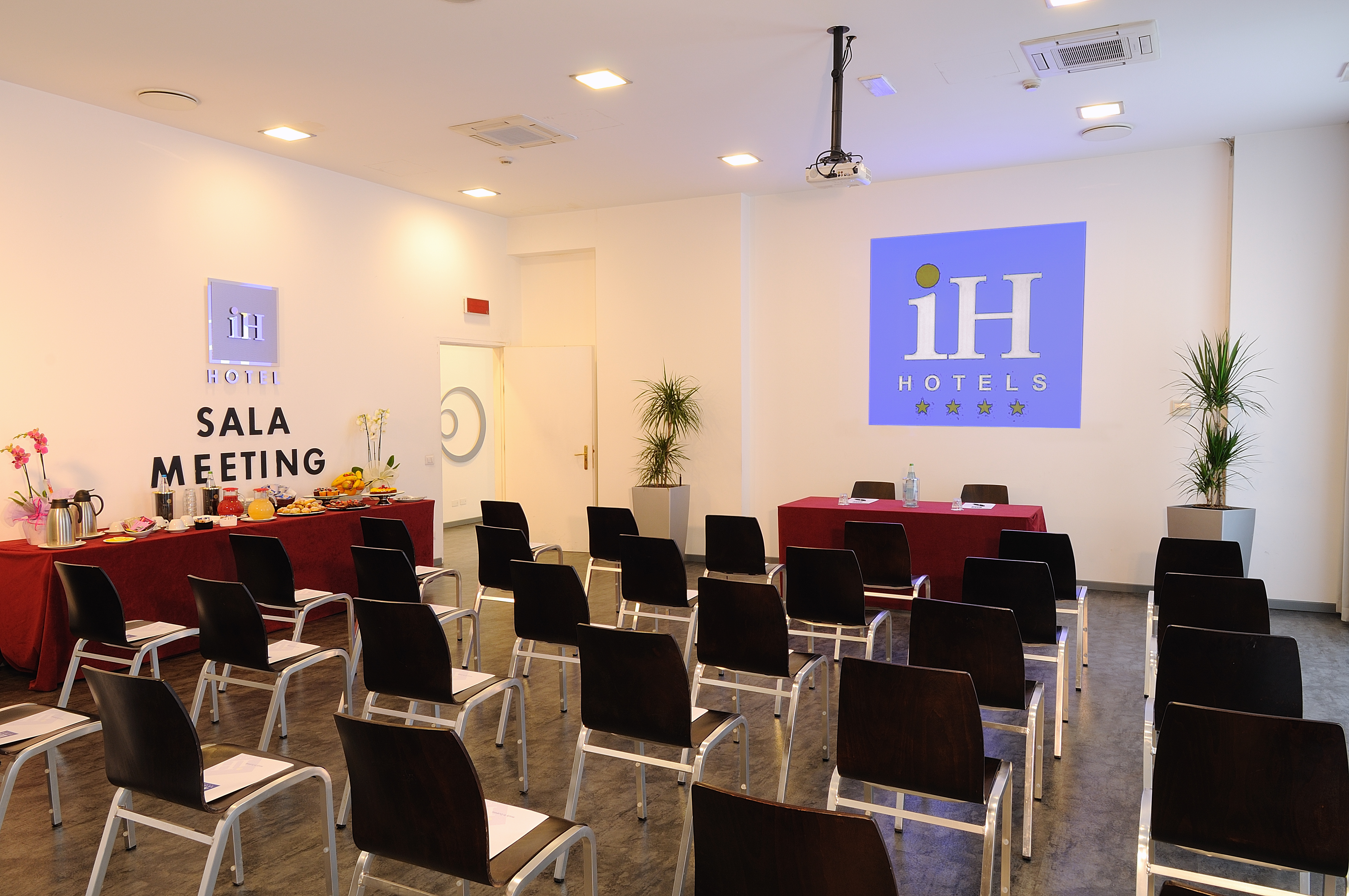 Hotel iH Hotels Milano Lorenteggio, Italien, Mailand. Großes 499