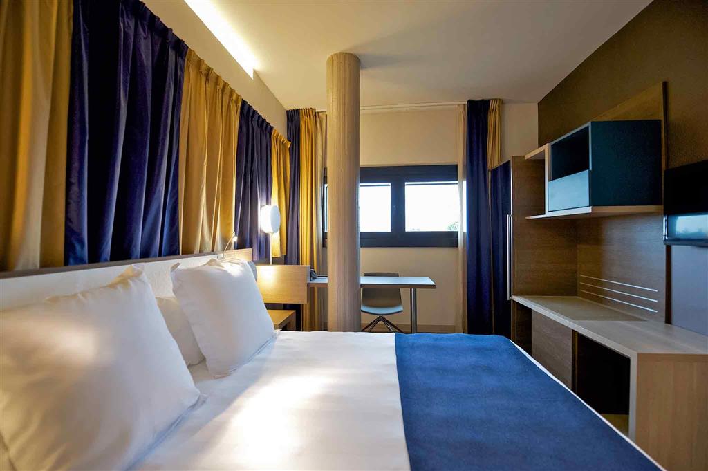 Hotel Mercure Roma Centro Colosseo, Italien, Rom. Großes 701