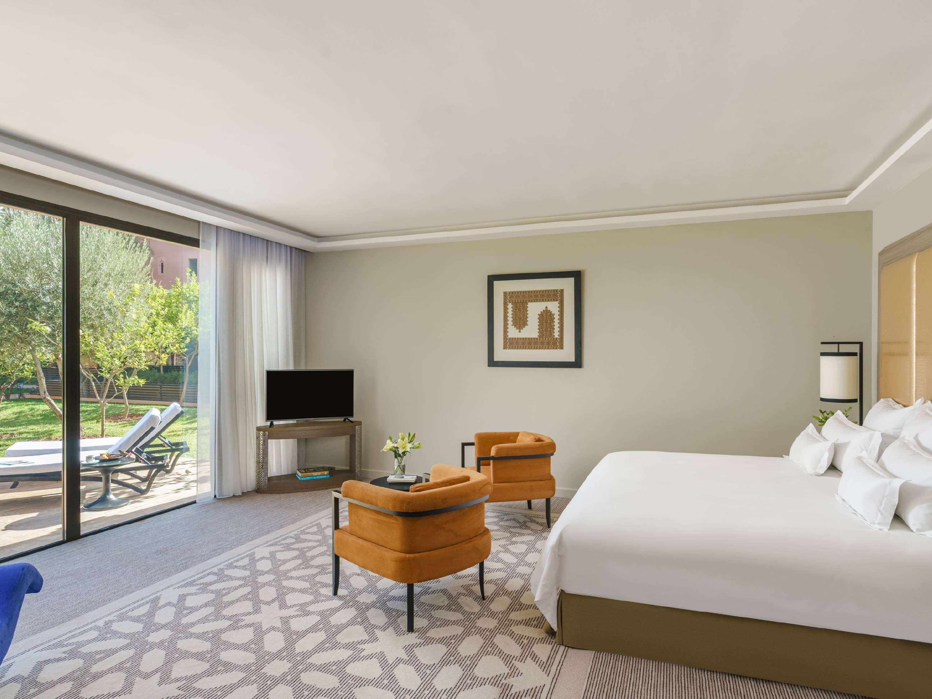 Hotel Mövenpick Hotel Mansour Eddahbi Marrakech, Marokko, Marrakesch. Großes 1043