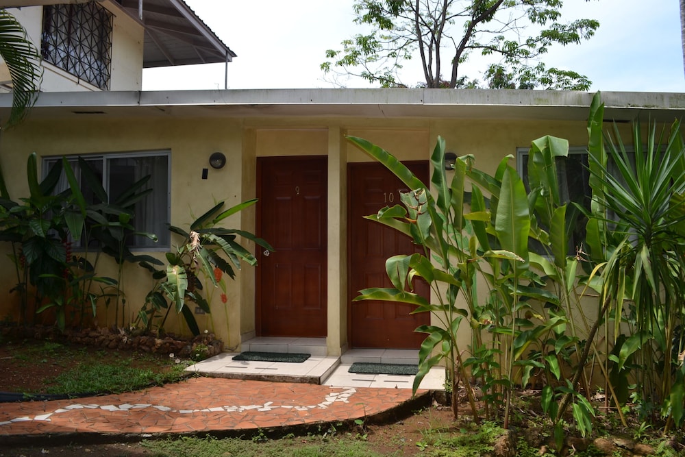 The Balboa Inn - Bed & Breakfast