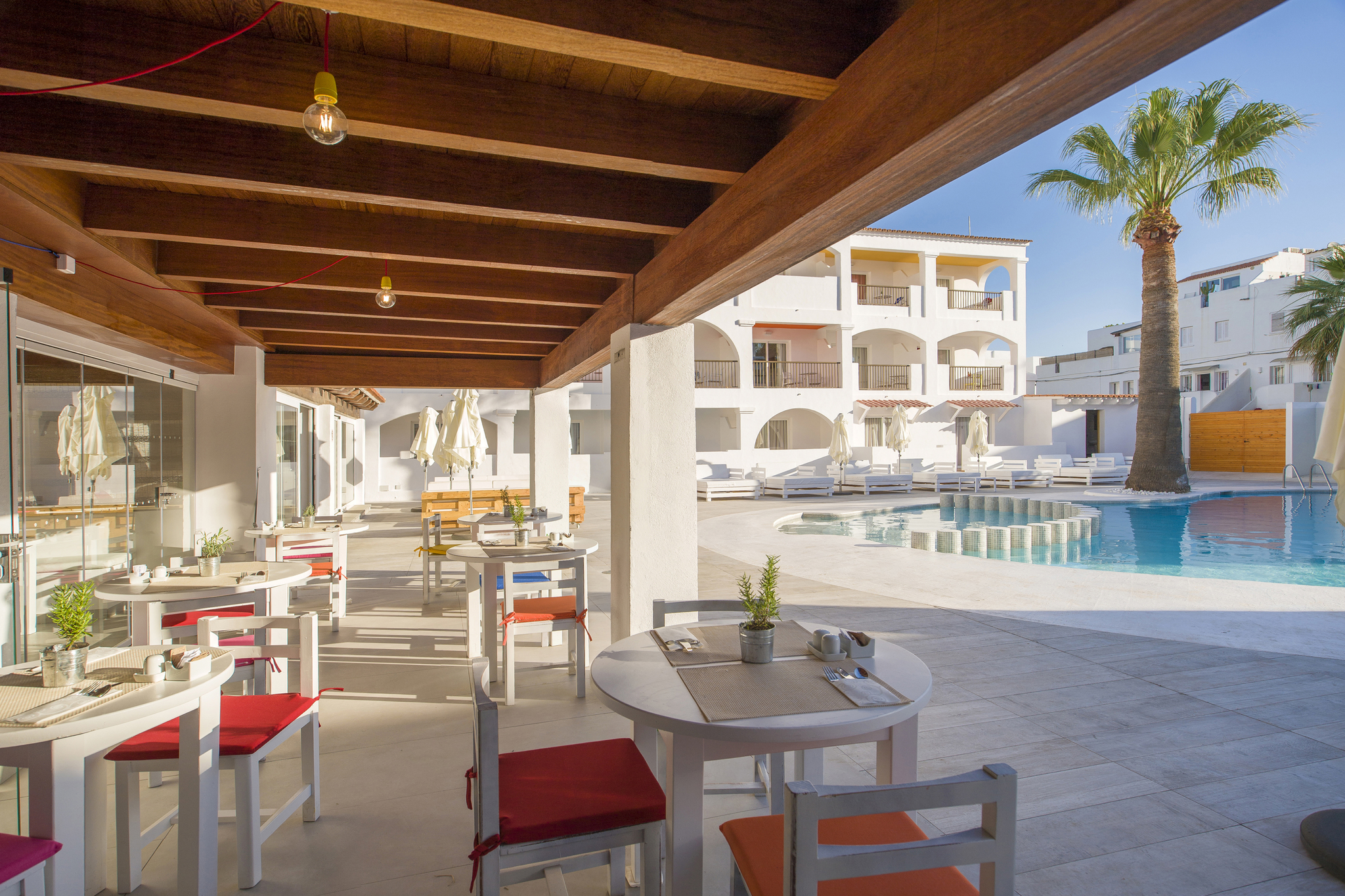 Hotel Hotel Vibra Bossa Flow - Adults Only, Spanien, Playa d'en Bossa. Großes 102