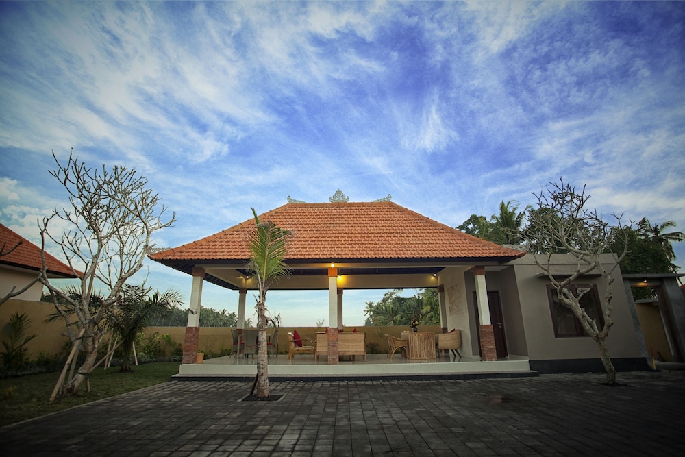 The Sawah Resort and Villa