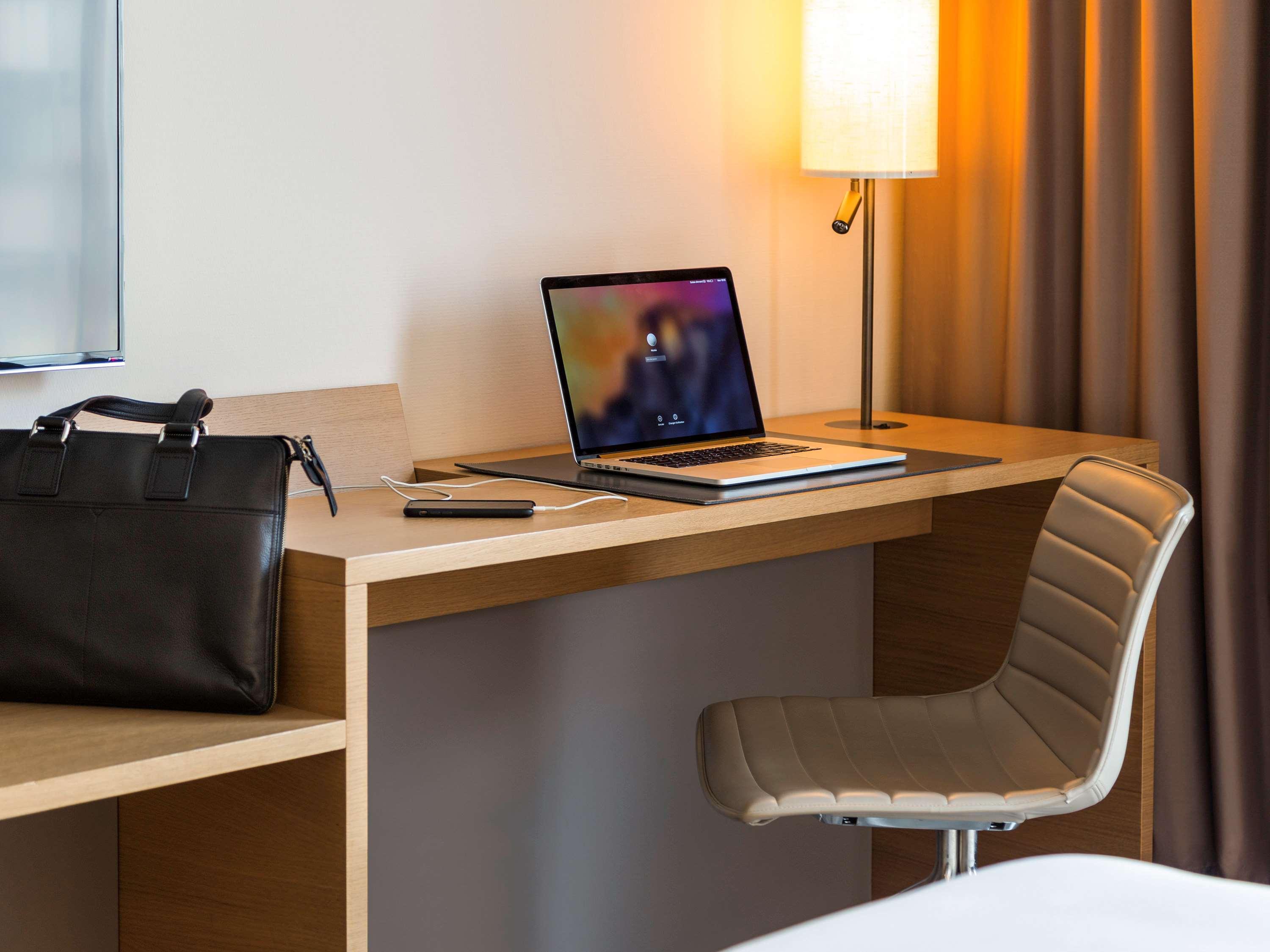 Hotel Pullman Basel Europe, Schweiz, Basel. Großes 102