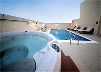 White Feather Hotel Apartments