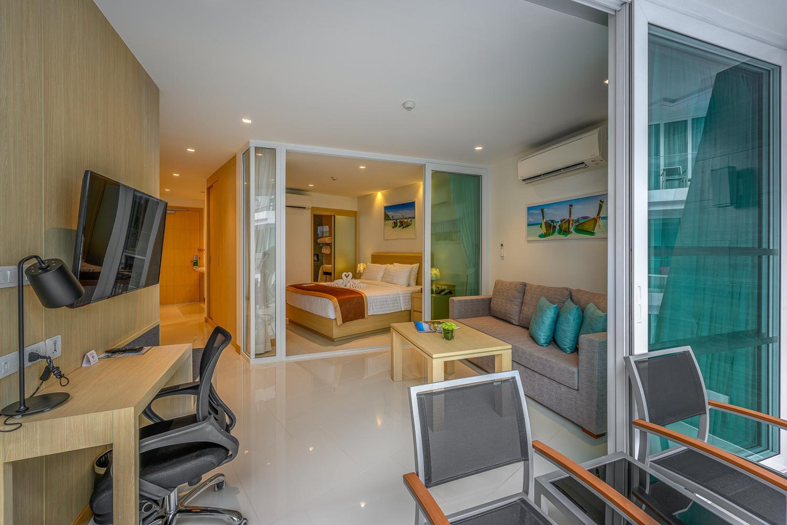 Hotel The Beachfront Hotel Phuket  (ex The Beachfront), Thailand, Rawai Beach. Großes 1209