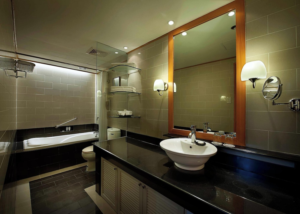 Hotel Berjaya Makati Hotel, Philippinen, Makati. Großes 484