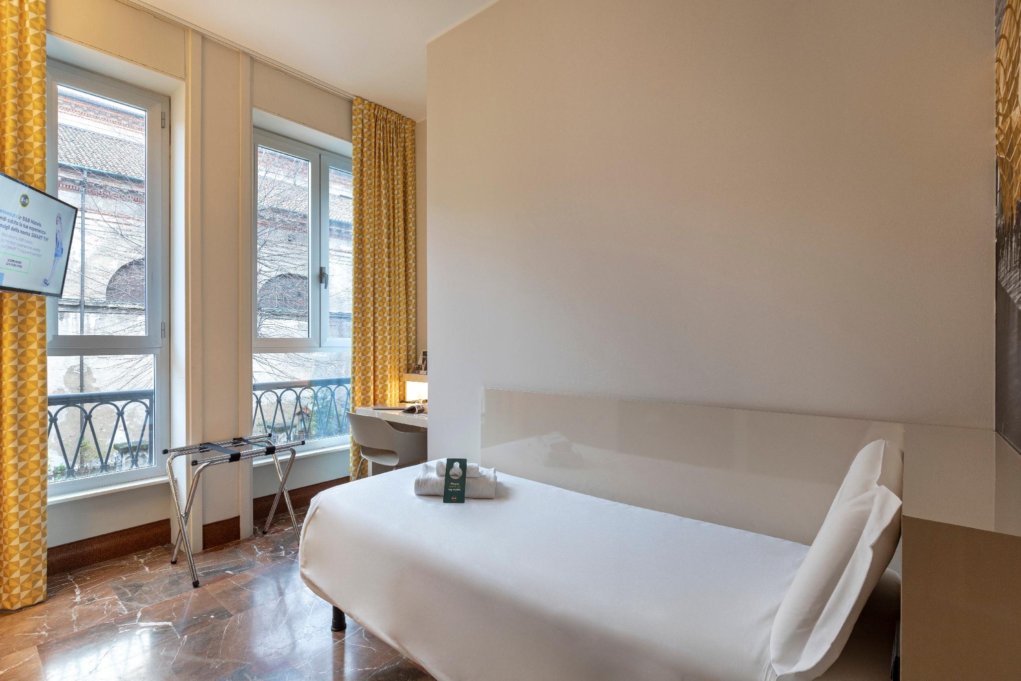 Hotel B&B Hotel Milano Sant Ambrogio, Italien, Mailand. Großes 763