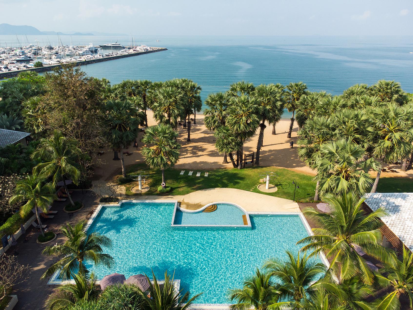 Hotel Ravindra Beach Resort and Spa, Thailand, Pattaya. Großes 597