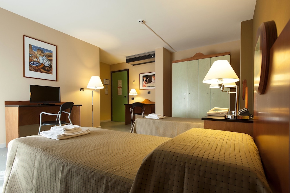 Hotel Athenaeum, Italien, Palermo. Großes 349