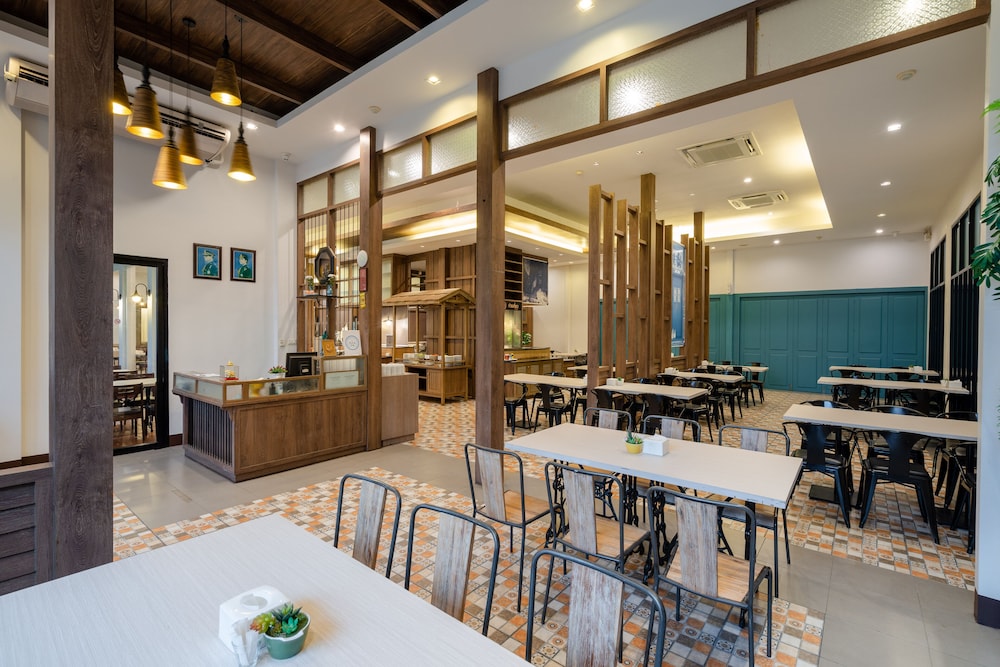 Hotel Bhukitta Boutique Hotel, Thailand, Insel Phuket. Großes 338