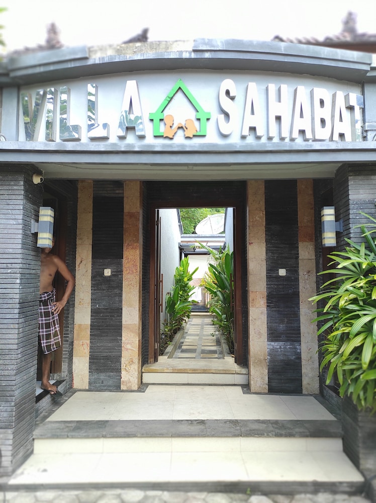 Villa Sahabat