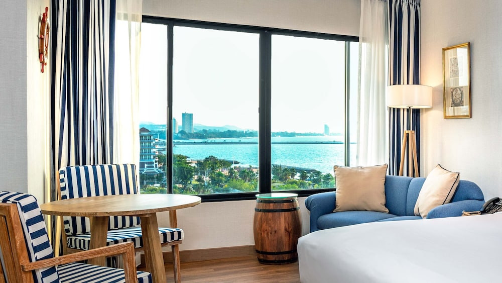 Hotel Ocean Marina Resort Pattaya Jomtien, Thailand, Jomtien Beach. Großes 400