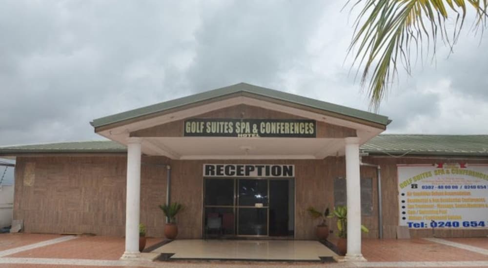 Golf Suites Spa And Conferences