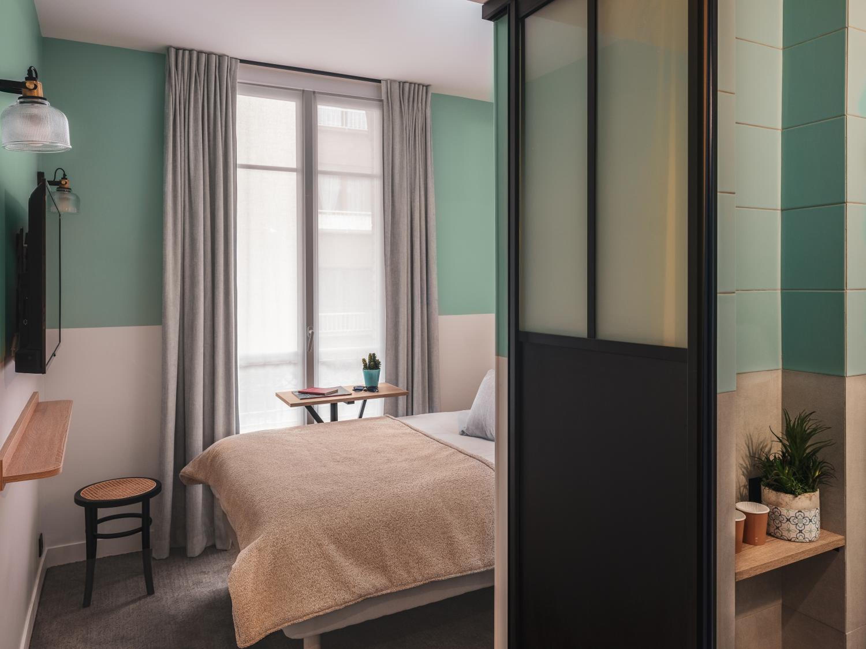 Hotel ibis Styles Paris Montmartre North, Frankreich, Paris. Großes 564