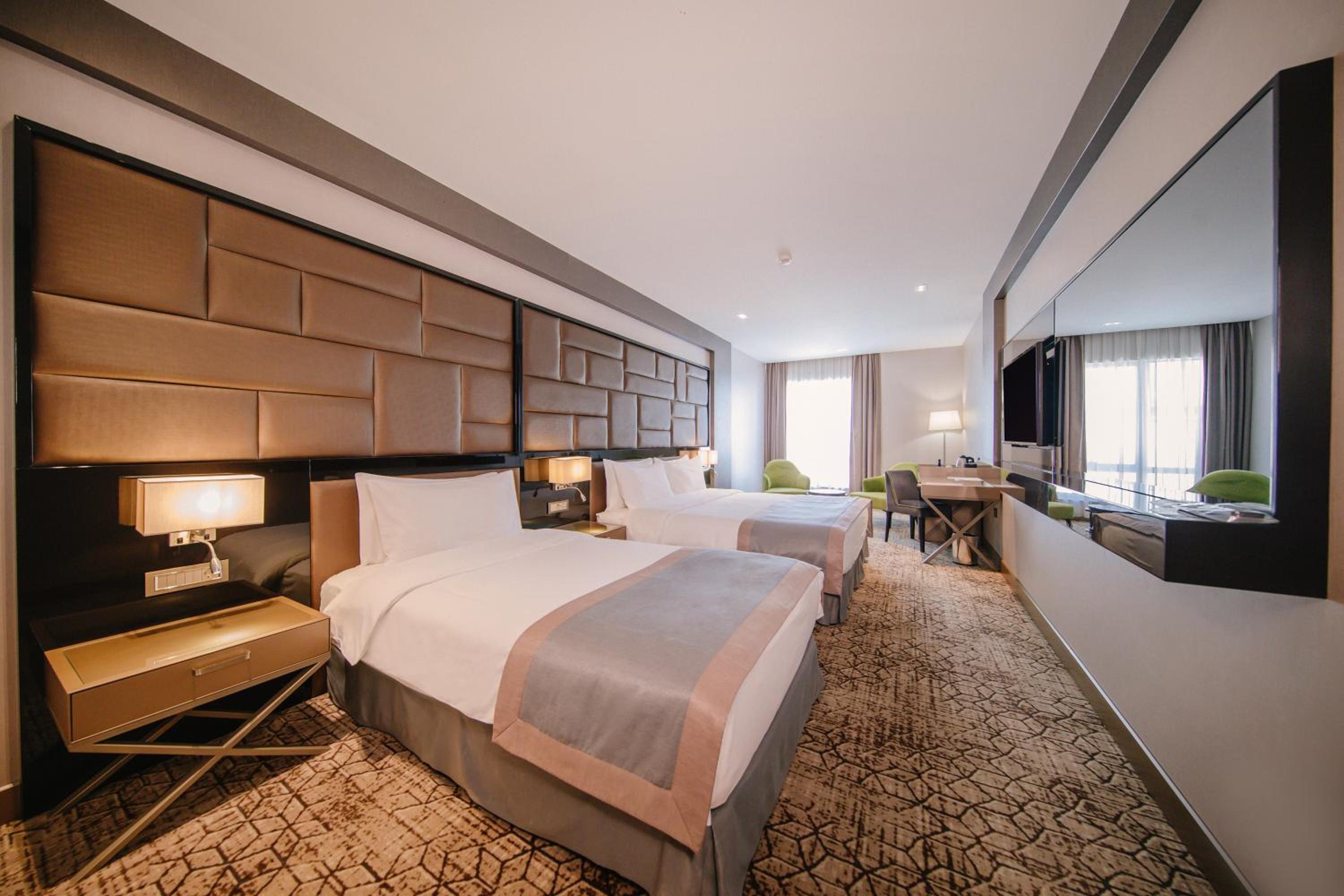 Hotel Wyndham Grand Tblisi, Georgien, Tiflis. Großes 447