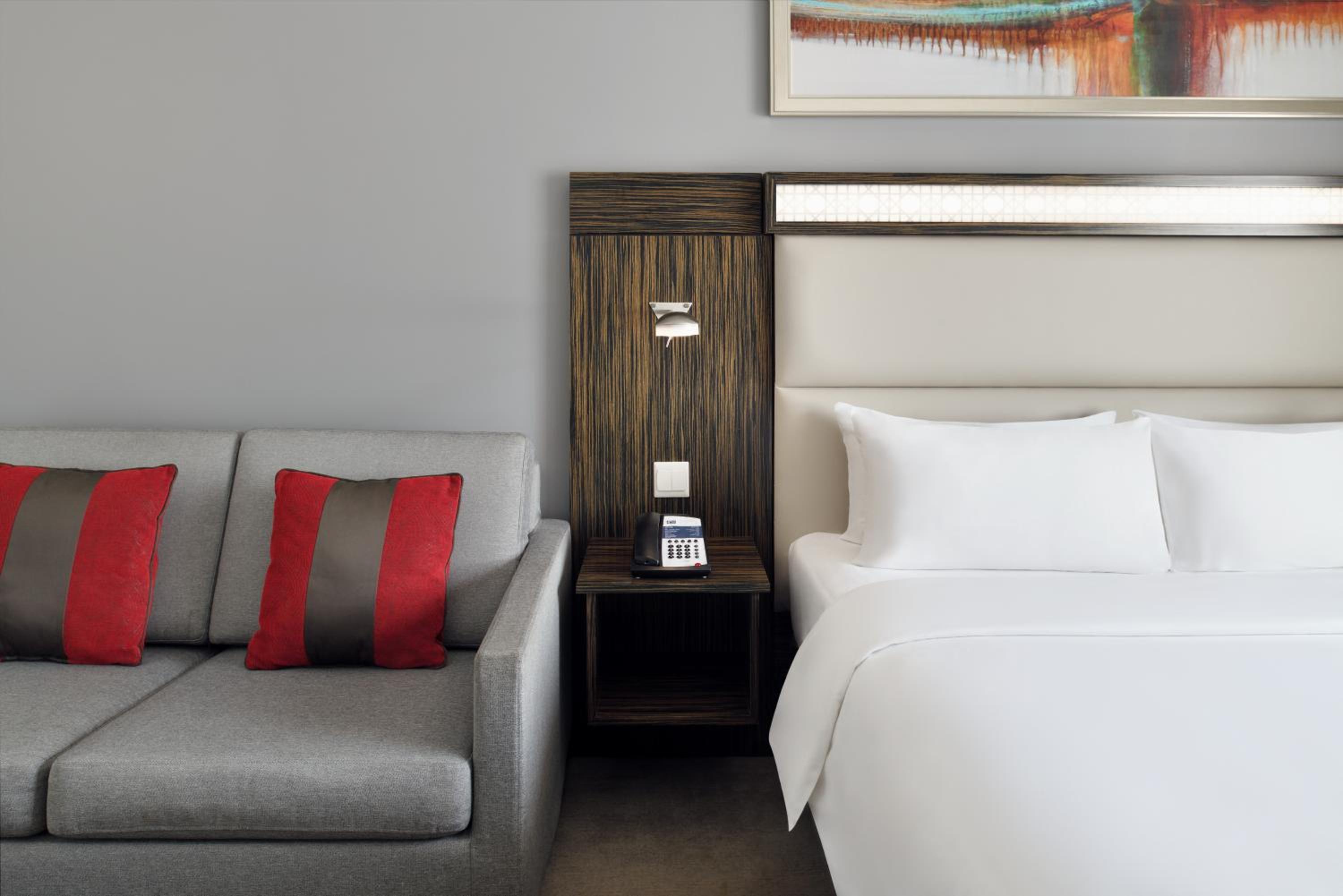 Hotel Holiday Inn Express Dubai Internet City, Vereinigte Arabische Emirate, Dubai. Großes 1021