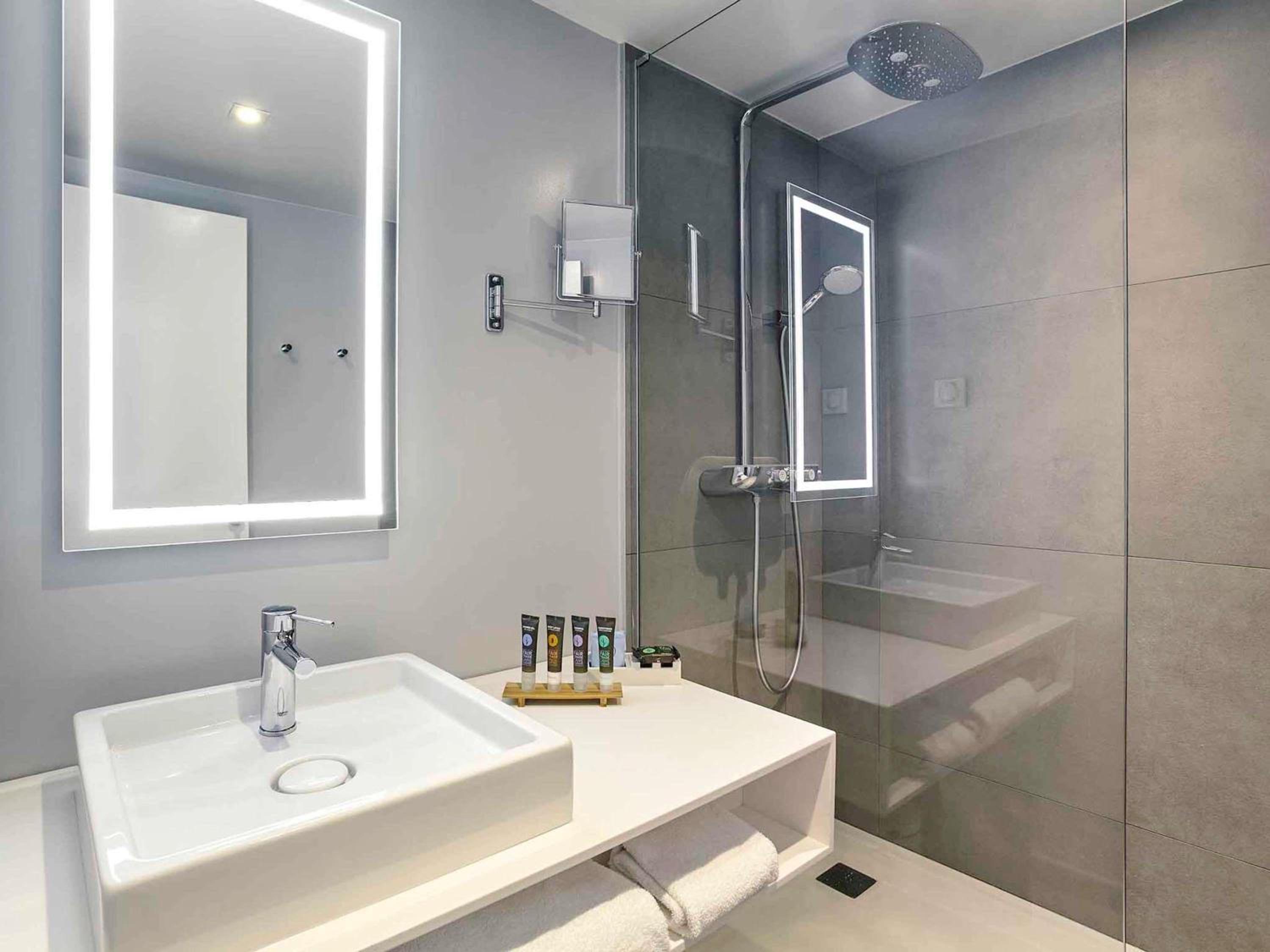 Hotel Novotel Edinburgh Centre, Großbritannien, Edinburgh. Großes 842